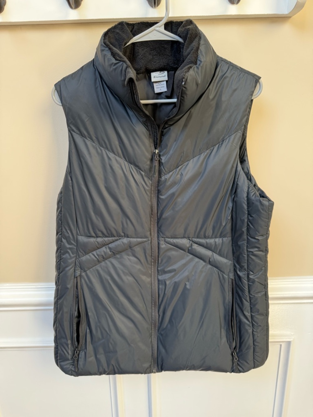Champion Black Fleece-Lined Vest